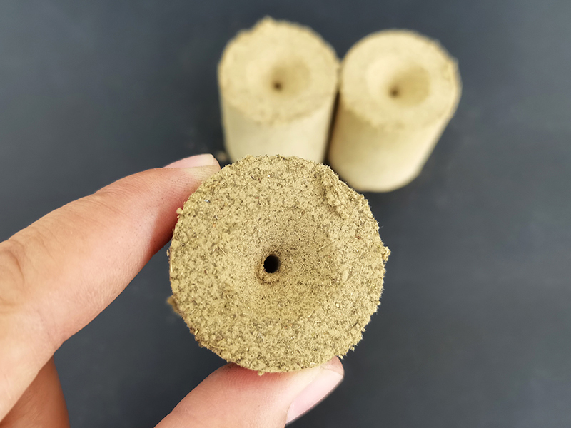 city}艾灸床艾柱3.3*4cm